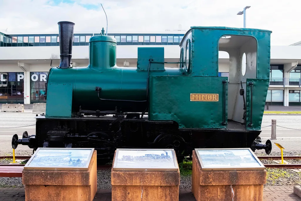 The preserved steam locomotive by Reykjavik's old harbour